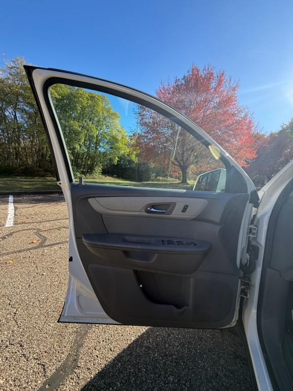 2015 Chevrolet Traverse Image 13