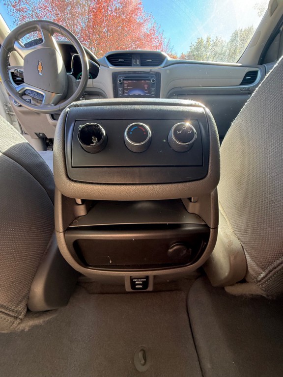 2015 Chevrolet Traverse Image 15