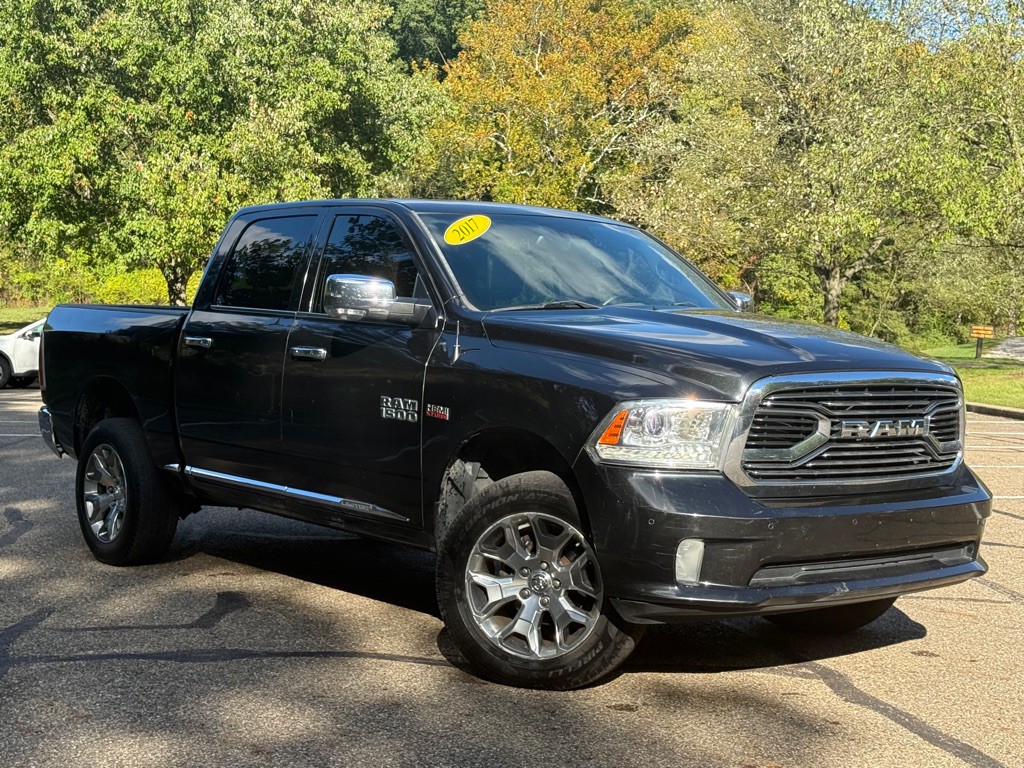 2017 RAM 1500 Image 2
