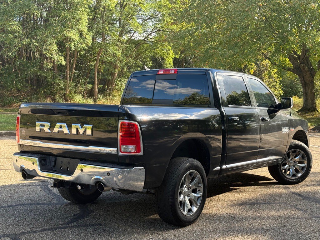 2017 RAM 1500 Image 4