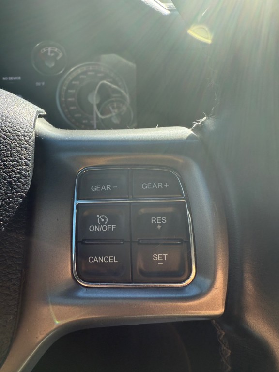 2017 RAM 1500 Image 6