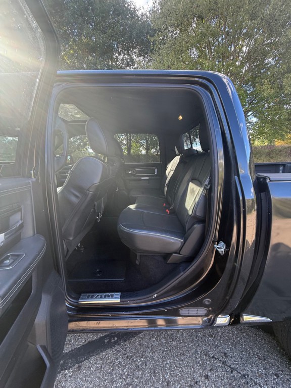 2017 RAM 1500 Image 12