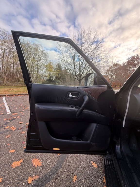 2019 Nissan Armada Image 12