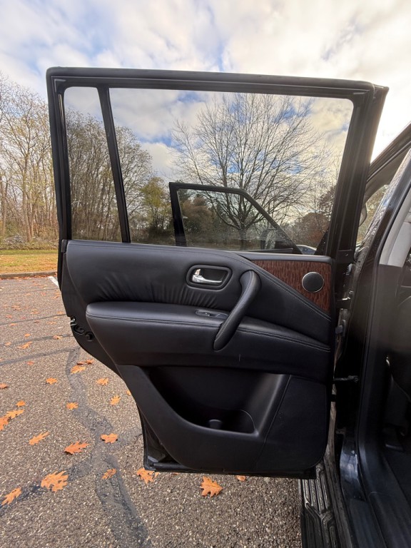 2019 Nissan Armada Image 13