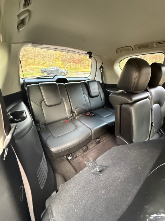 2019 Nissan Armada Image 21