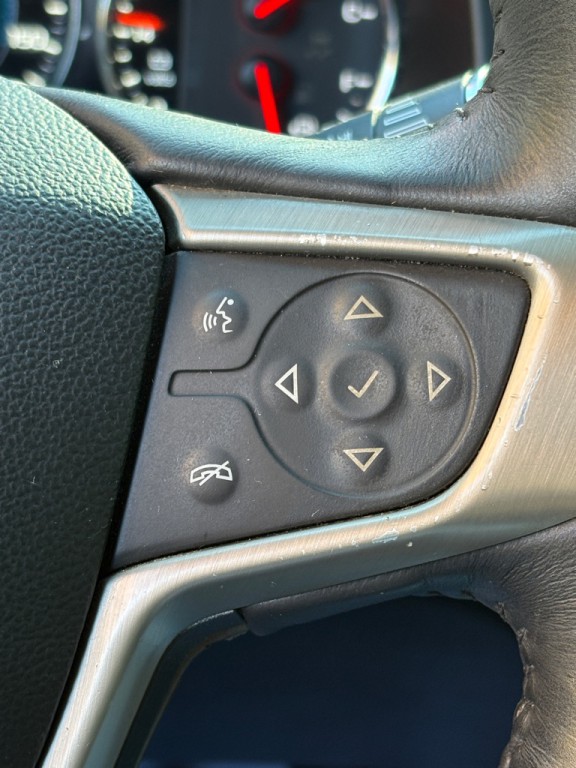 2017 GMC Acadia Image 7