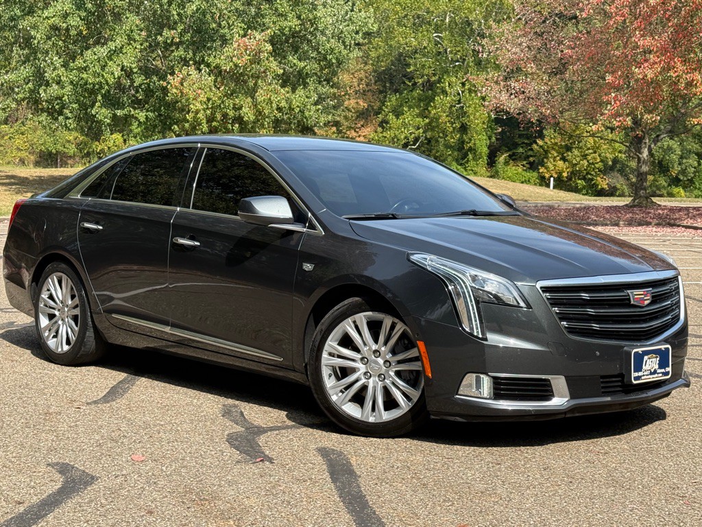 2019 Cadillac XTS Image 2