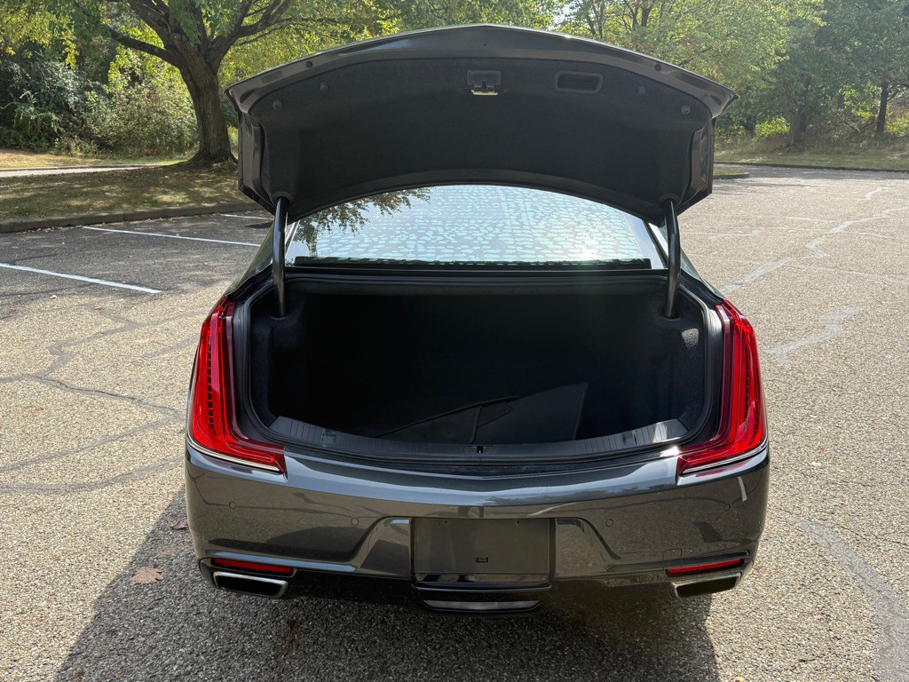 2019 Cadillac XTS Image 16