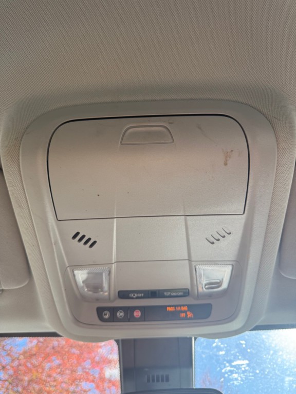 2020 Chevrolet Equinox Image 12