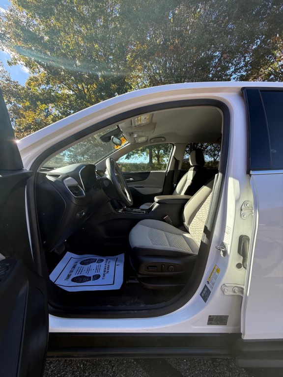 2020 Chevrolet Equinox Image 13