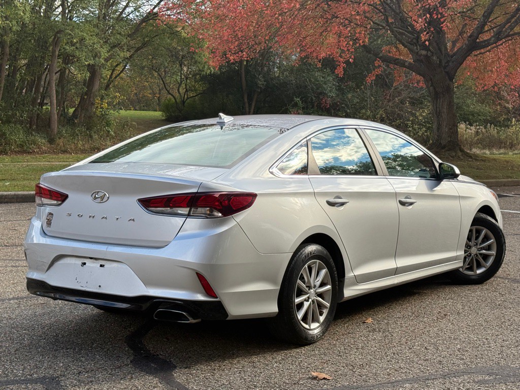 2019 Hyundai Sonata Image 3
