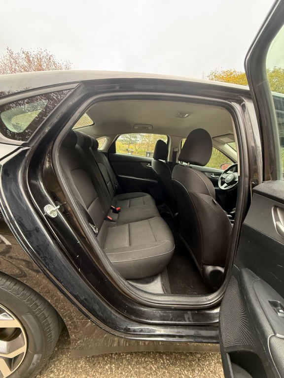 2019 Kia Forte Image 17