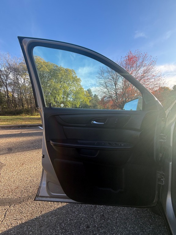 2017 Chevrolet Traverse Image 21