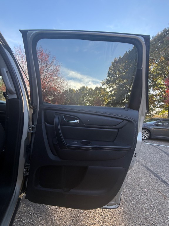 2017 Chevrolet Traverse Image 24