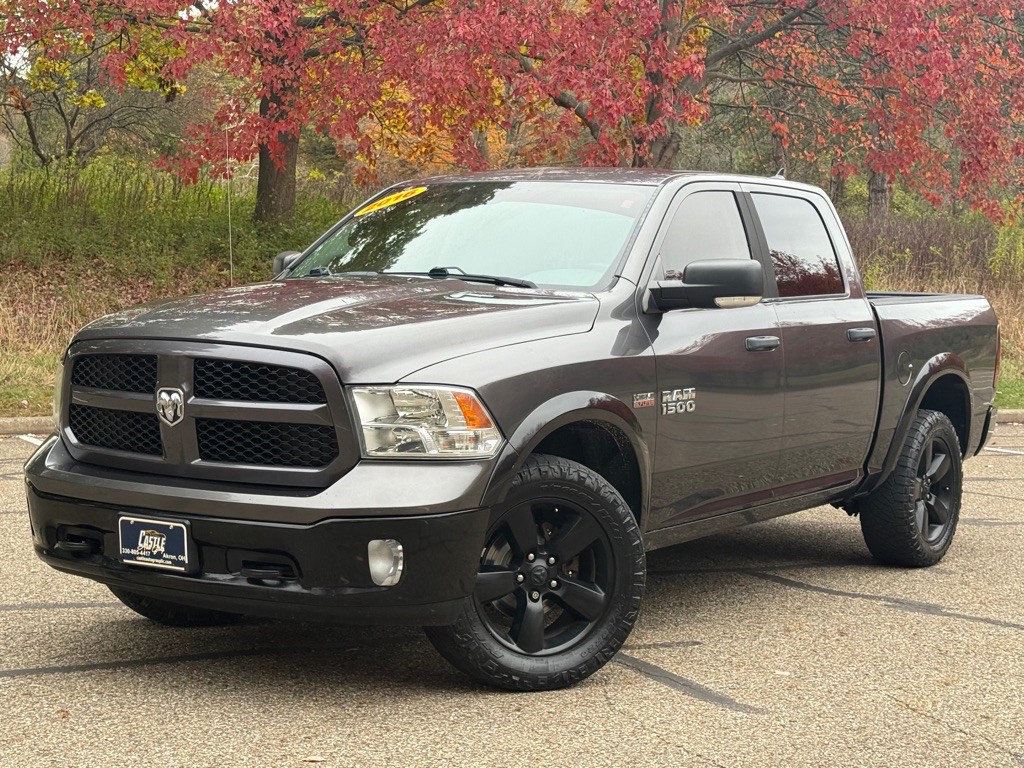 2016 RAM 1500 Image 1