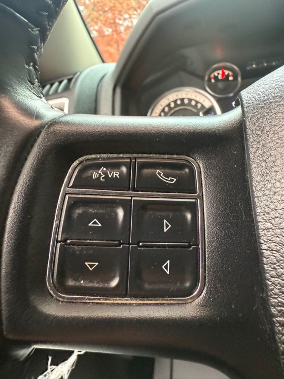 2016 RAM 1500 Image 8