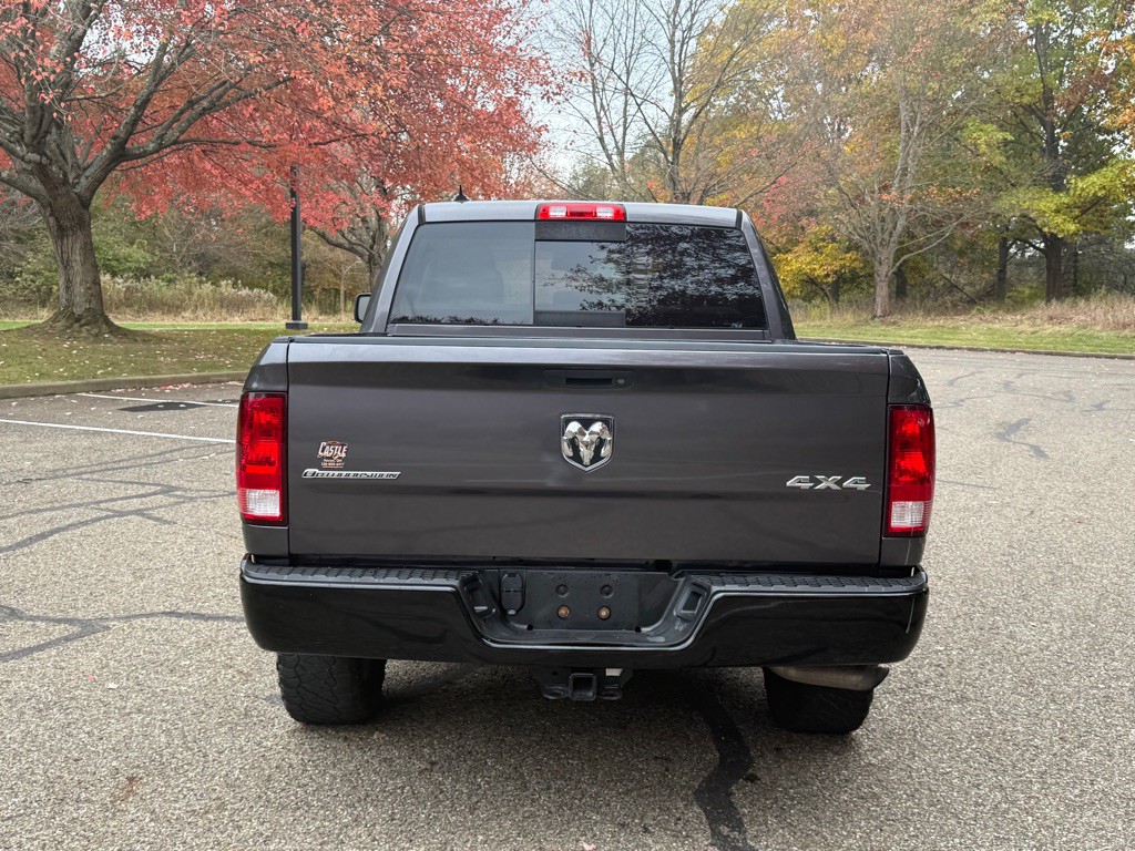 2016 RAM 1500 Image 14