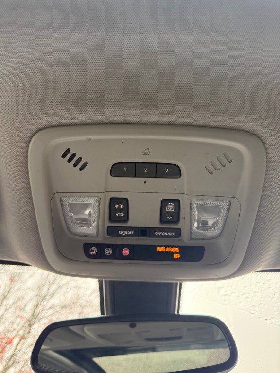 2017 Chevrolet Malibu Image 11