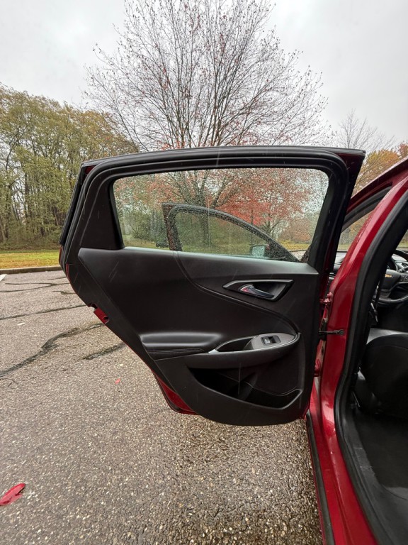 2017 Chevrolet Malibu Image 15