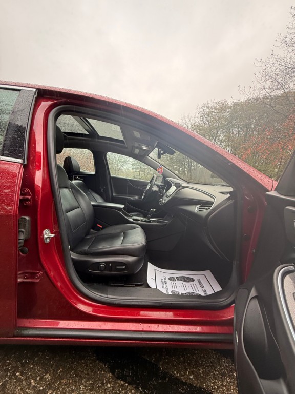 2017 Chevrolet Malibu Image 19