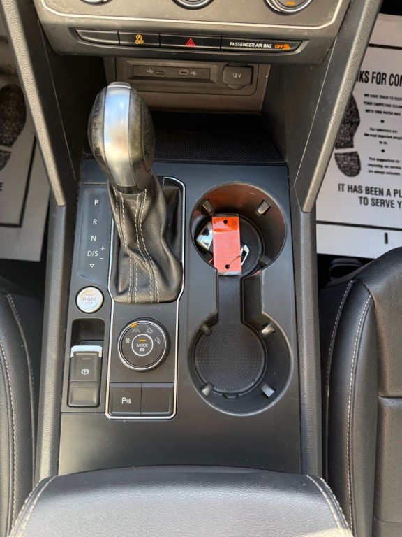 2021 Volkswagen Atlas Image 8