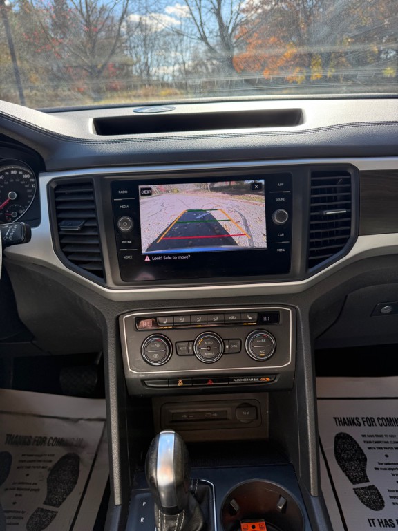 2021 Volkswagen Atlas Image 10