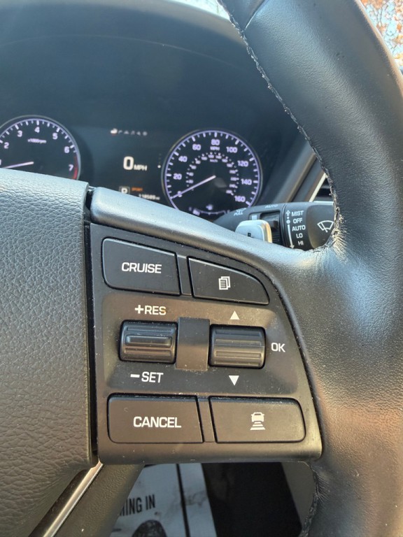 2015 Hyundai Genesis Image 6