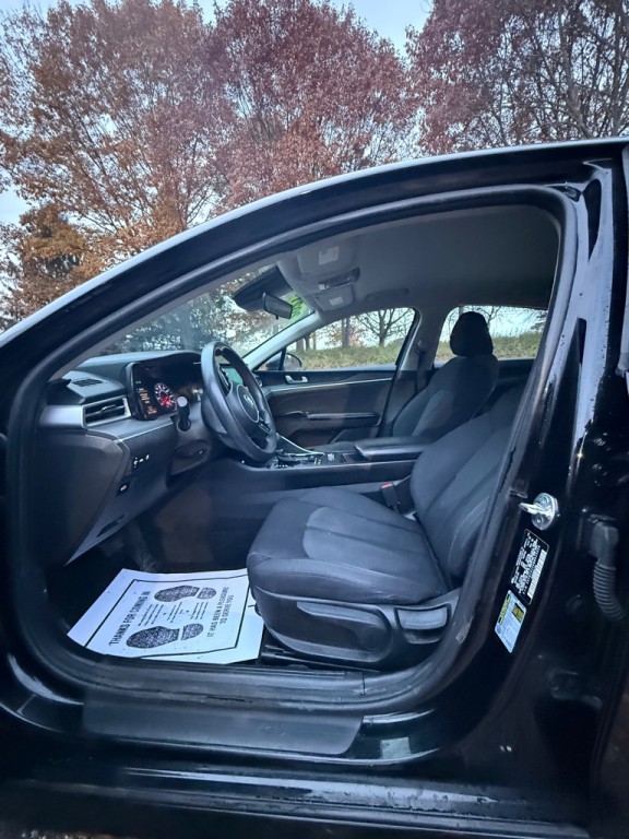 2021 Kia K5 Image 14