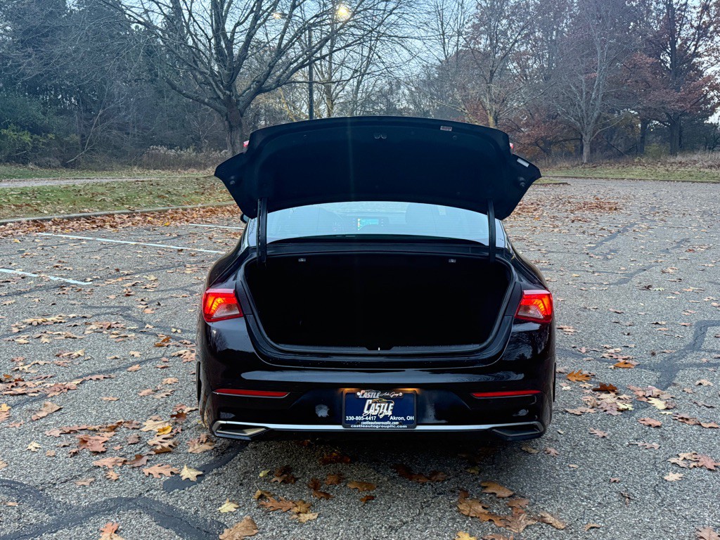 2021 Kia K5 Image 18