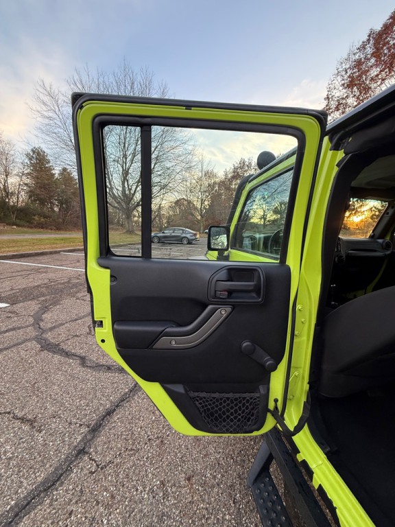 2016 Jeep Wrangler Unlimited Image 14