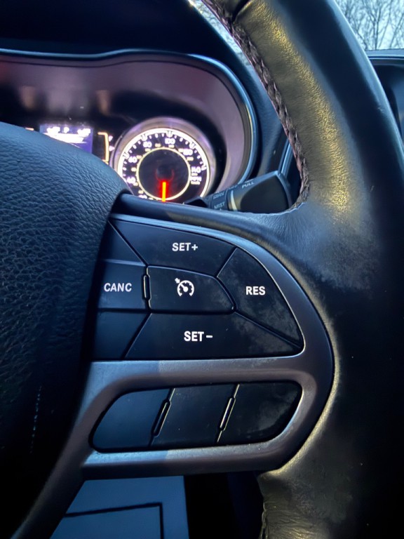 2019 Jeep Cherokee Image 6