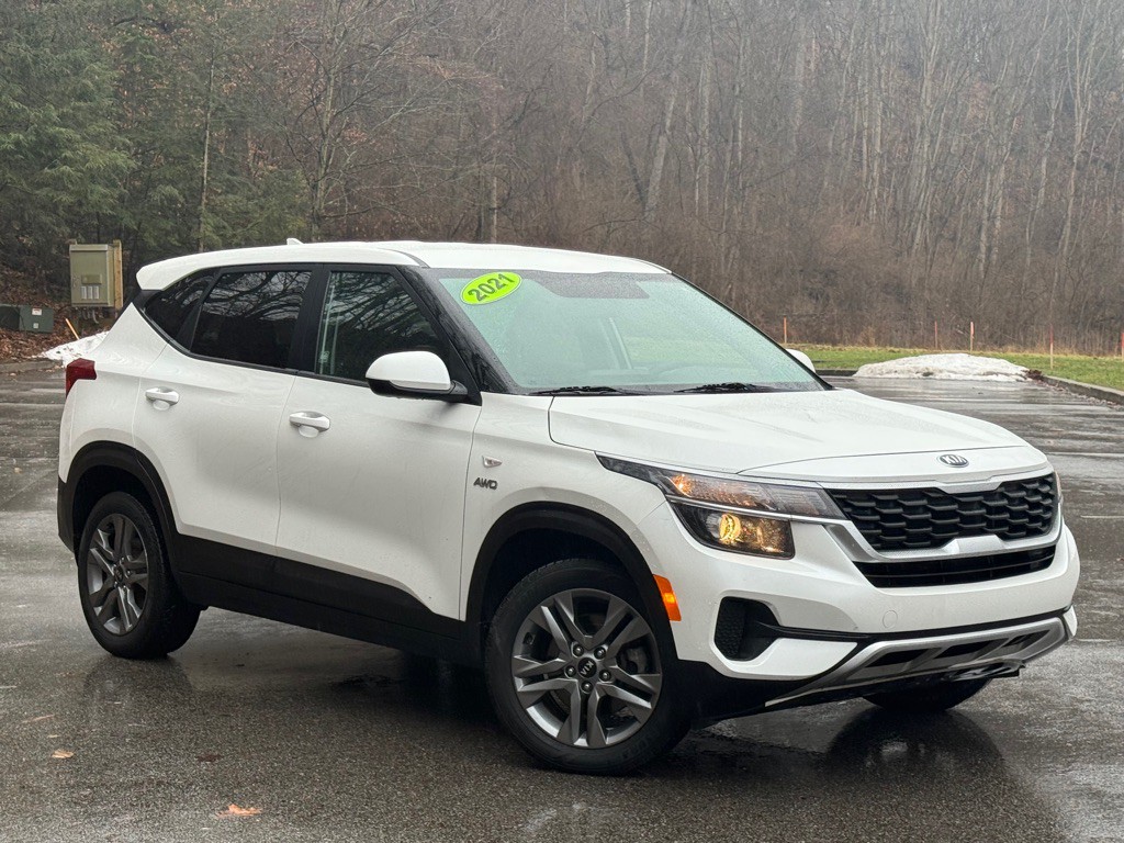 2021 Kia Seltos Image 2