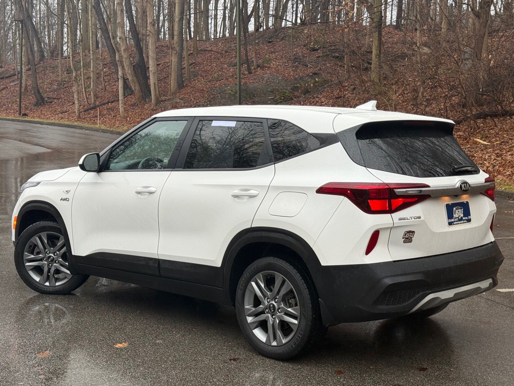 2021 Kia Seltos Image 3