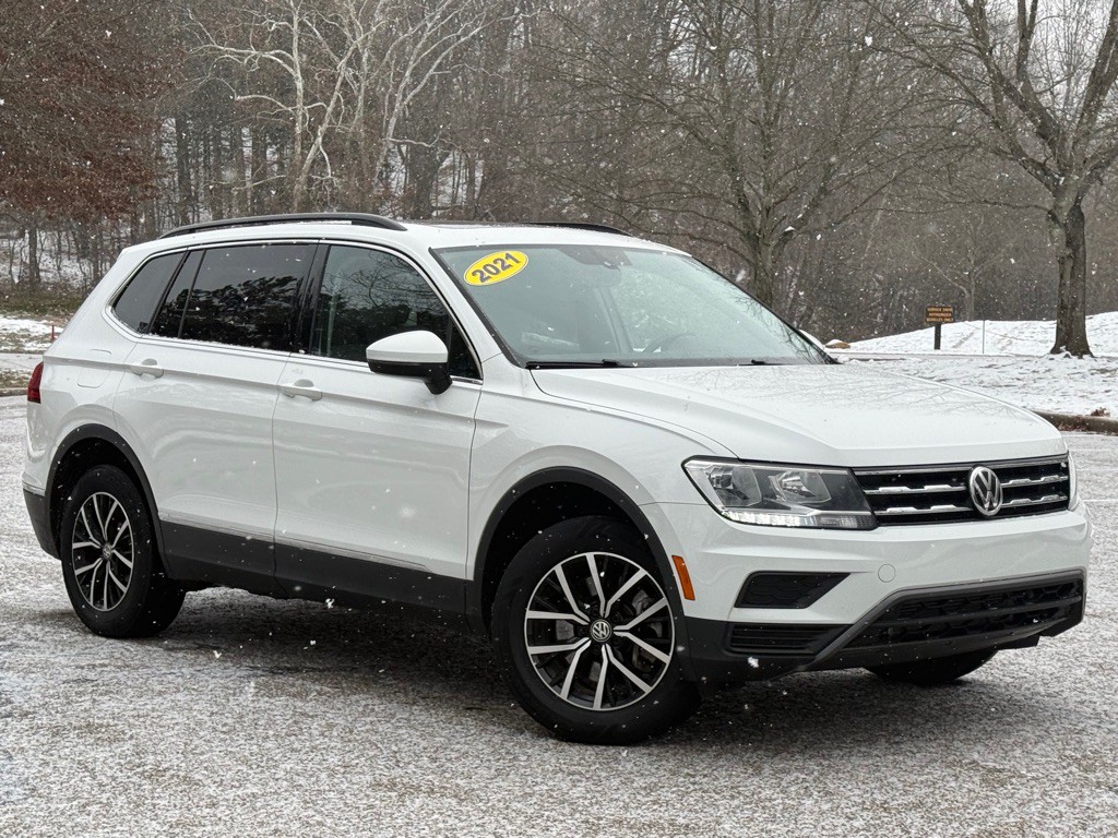 2021 Volkswagen Tiguan Image 1