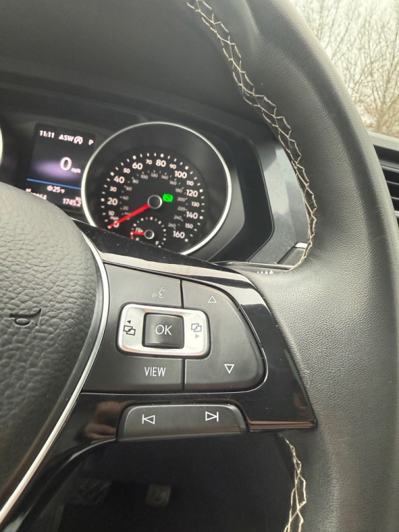 2021 Volkswagen Tiguan Image 6