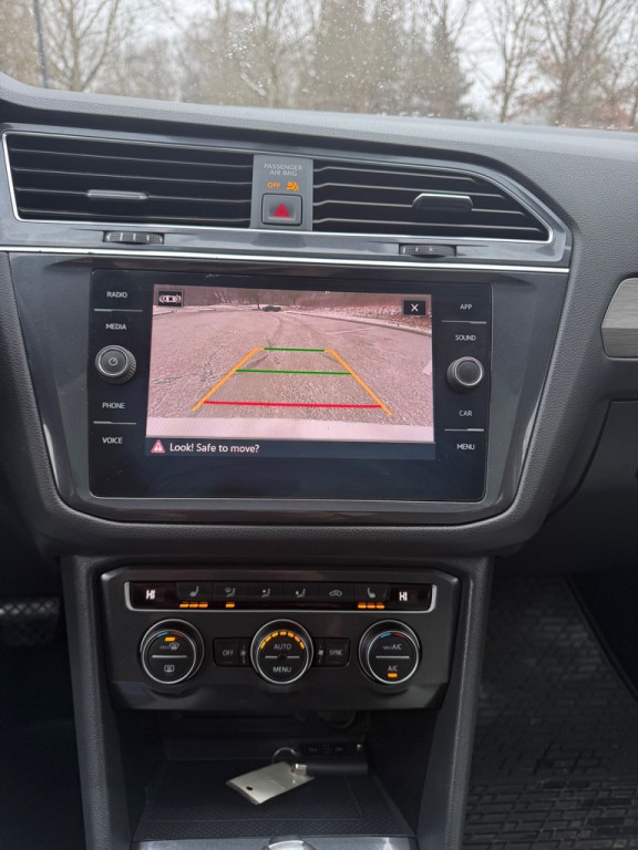 2021 Volkswagen Tiguan Image 9