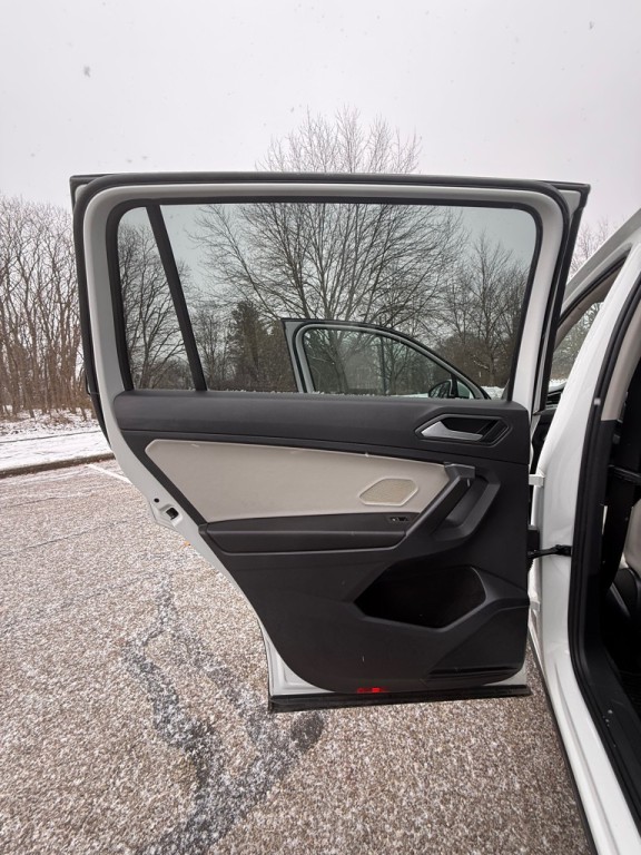 2021 Volkswagen Tiguan Image 16