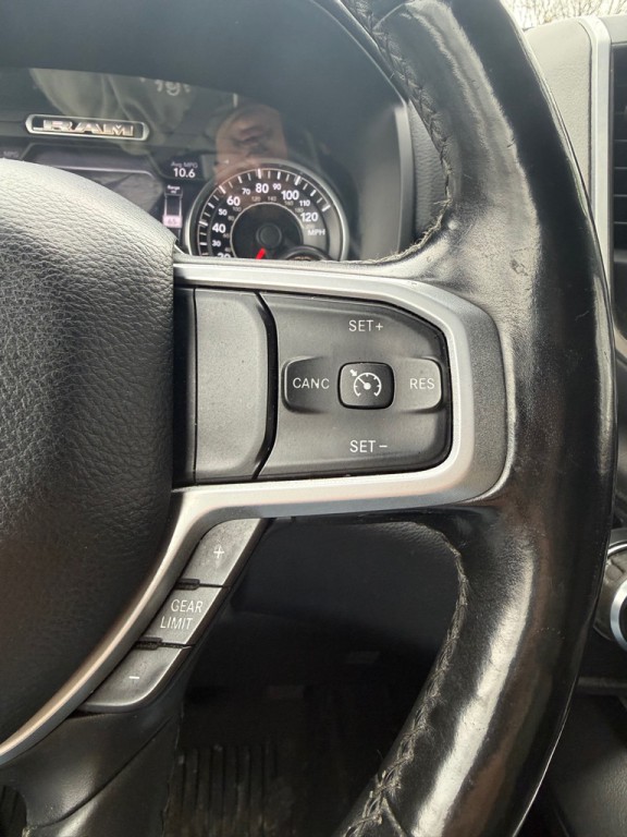2019 RAM 1500 Image 6