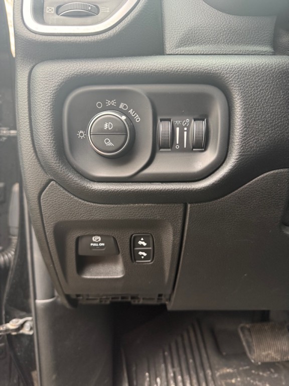 2019 RAM 1500 Image 12