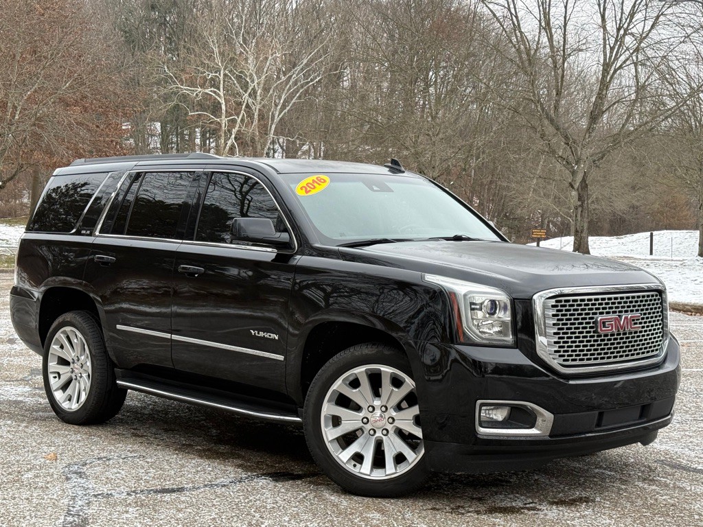 2016 GMC Yukon Image 2