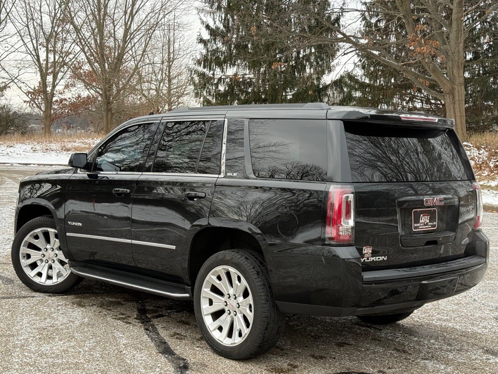 2016 GMC Yukon Image 3