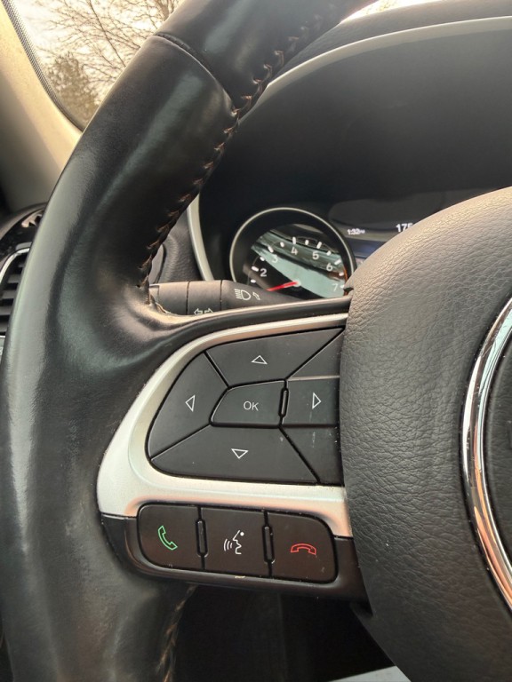 2018 Jeep Compass Image 7