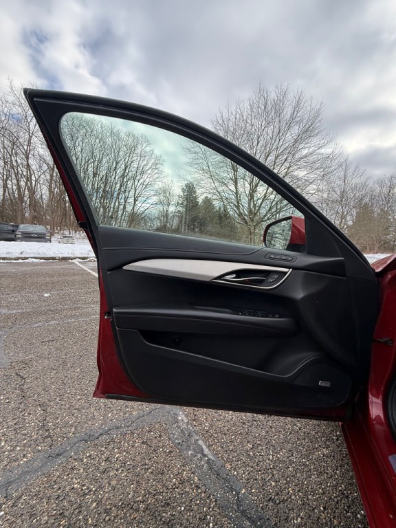 2015 Cadillac ATS Image 16