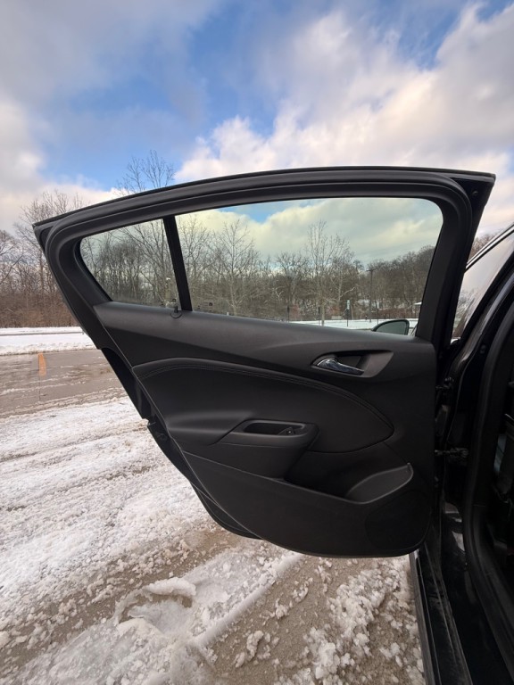 2016 Chevrolet Cruze Image 16