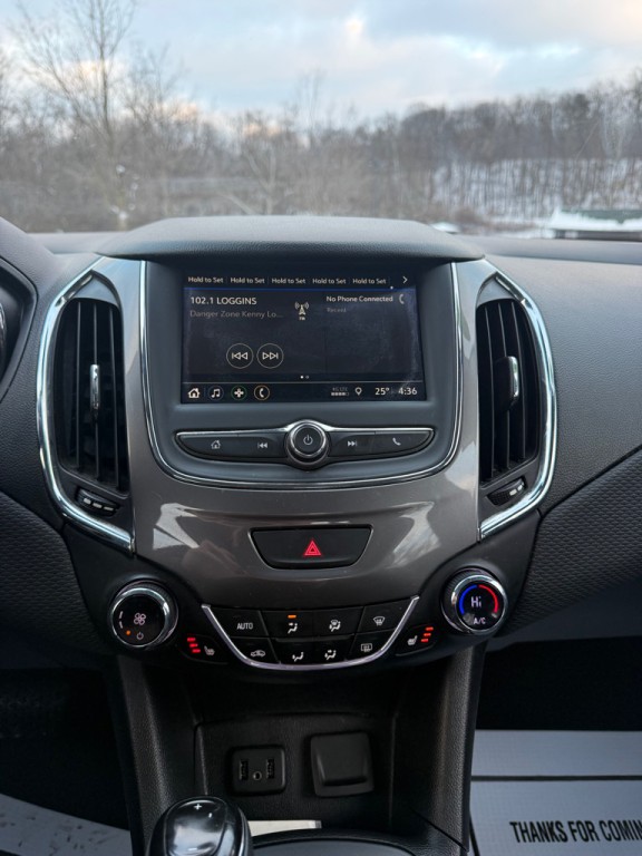 2019 Chevrolet Cruze Image 6