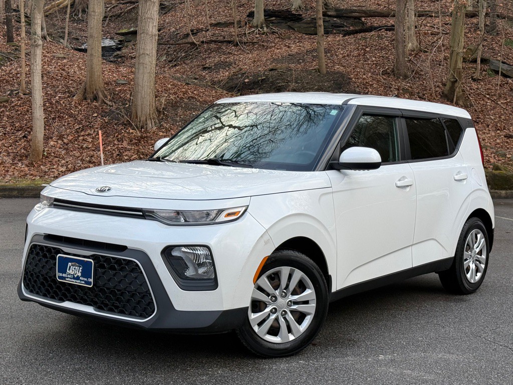2020 Kia Soul Image 1