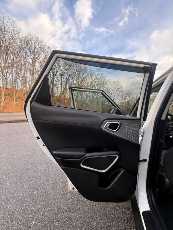 2020 Kia Soul Image 14