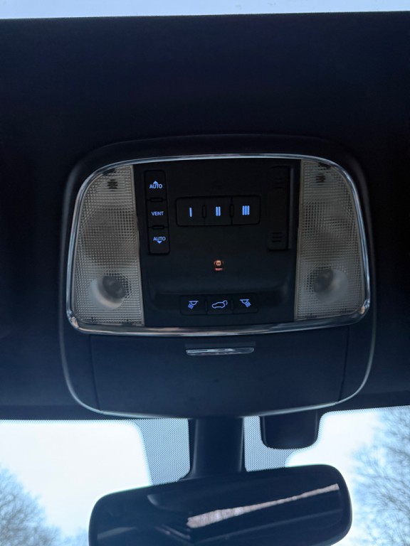 2020 Jeep Grand Cherokee Image 11