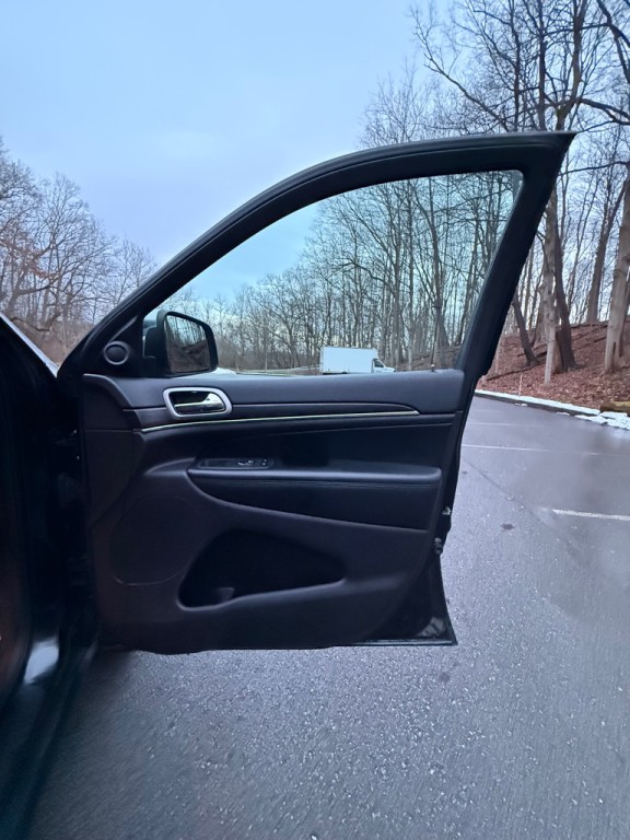 2020 Jeep Grand Cherokee Image 21