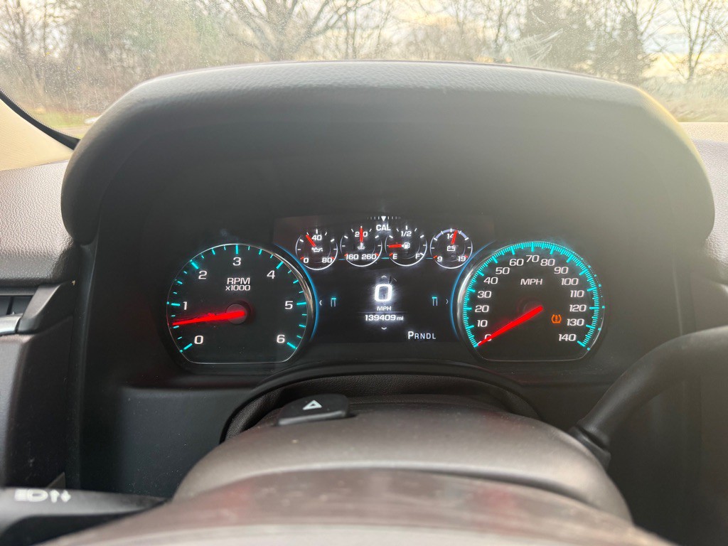 2017 Chevrolet Tahoe Image 5